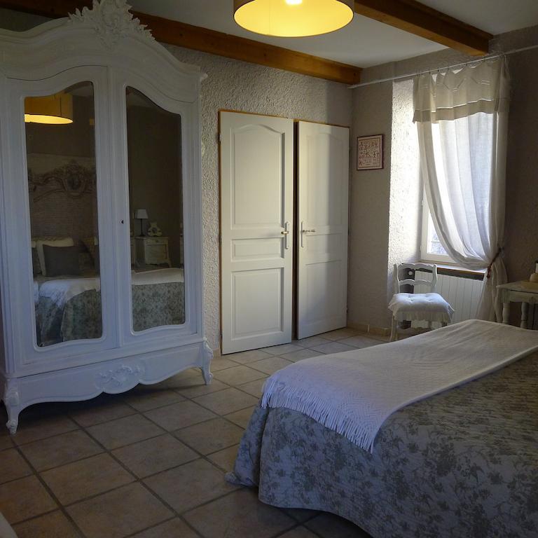 Hotel Domaine De La Manse Villeneuve-de-Berg Pokoj fotografie